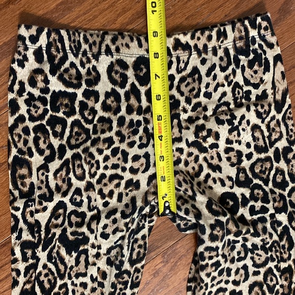 Active Basic leopard pattern leggings - Size Small - Picture 8 of 11